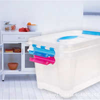 卡瑞多功能浸塑防滑衣架 無痕寬肩設計，提升居家日用體驗